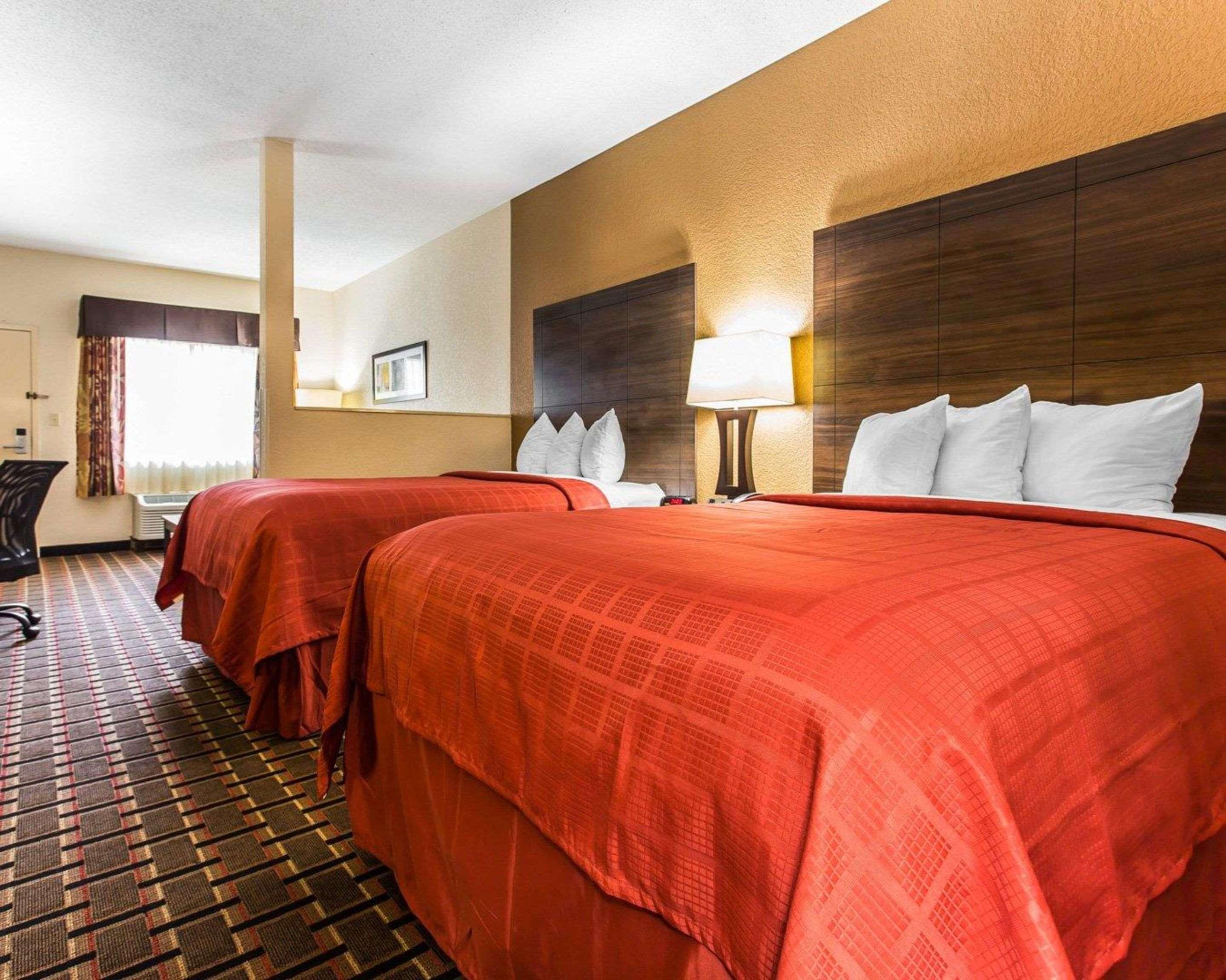 Quality Suites Hickory South Exteriér fotografie