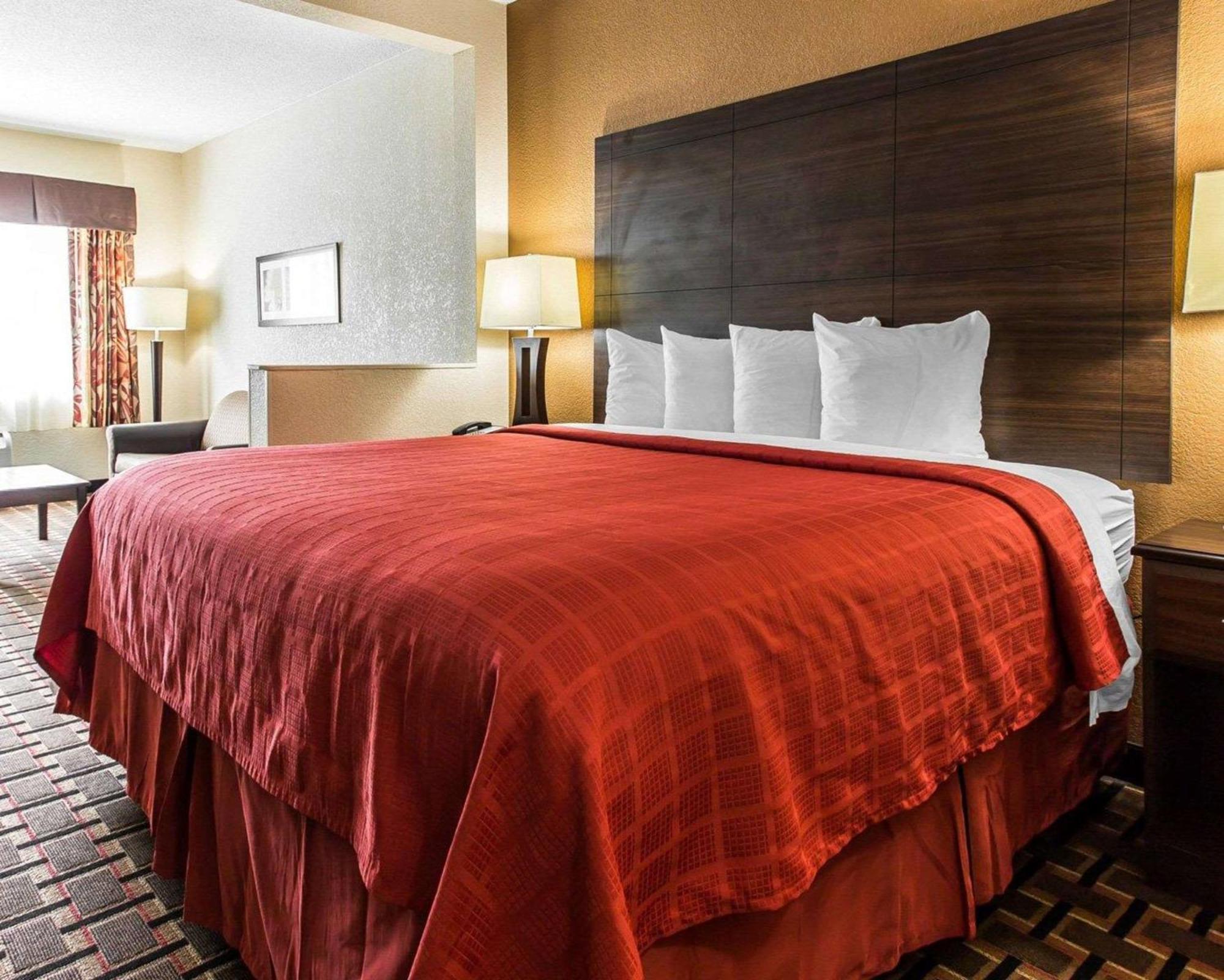 Quality Suites Hickory South Exteriér fotografie