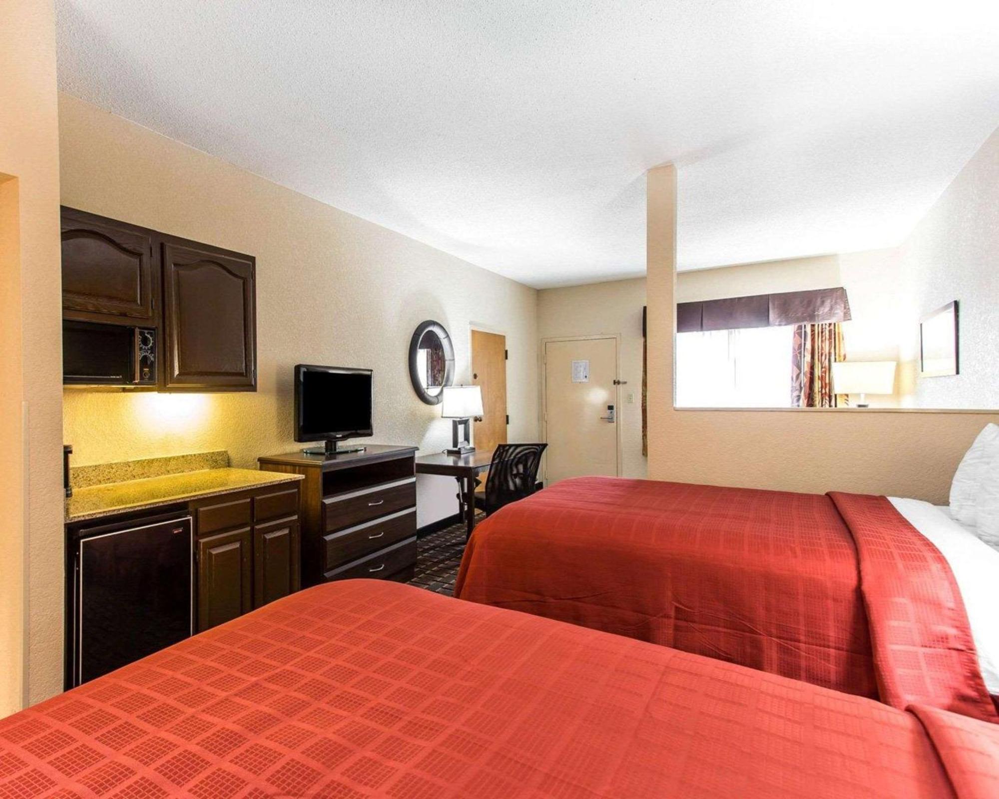 Quality Suites Hickory South Exteriér fotografie
