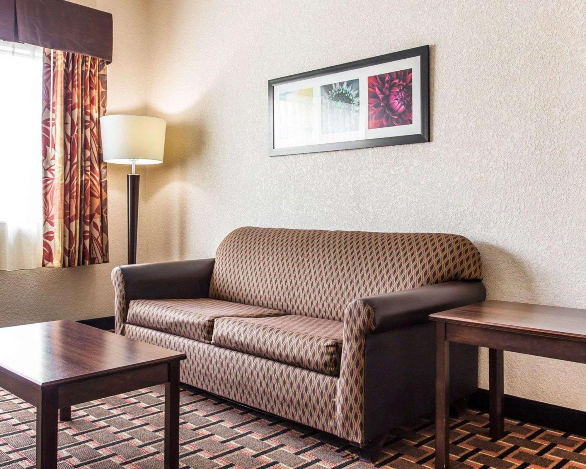 Quality Suites Hickory South Exteriér fotografie