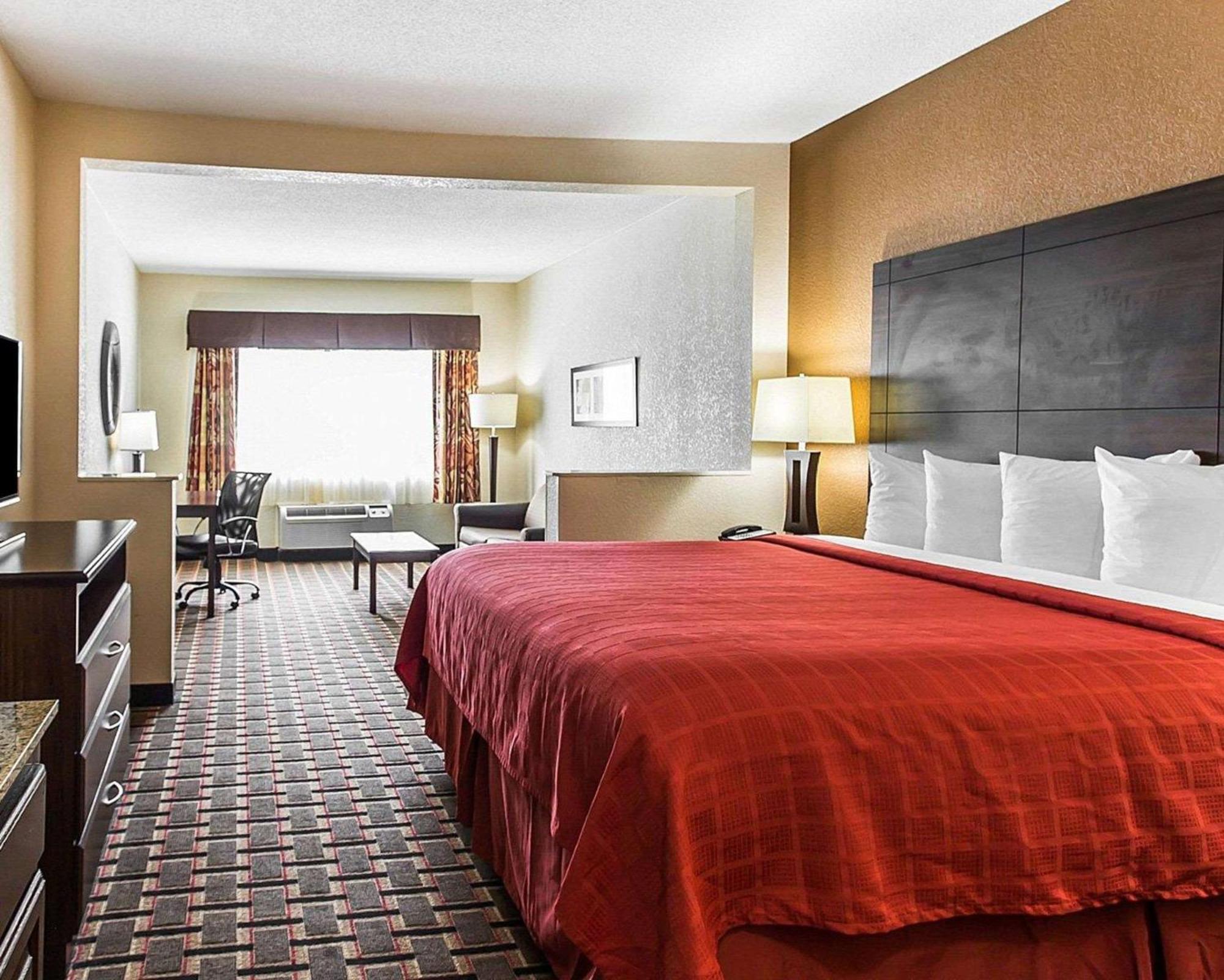 Quality Suites Hickory South Exteriér fotografie